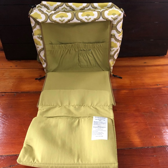 Petunia pickle bottom diaper bag - Picture 3 of 4